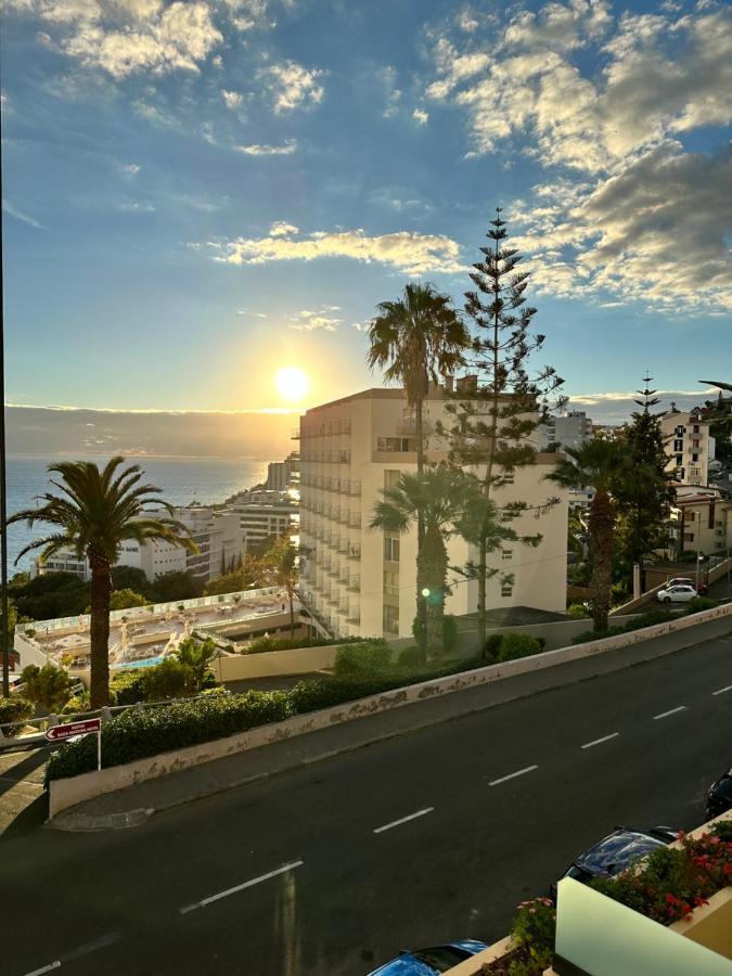 Ines Seaview Apartment Funchal  Bagian luar foto
